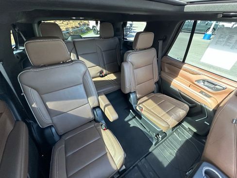 Used 2023 Chevrolet Tahoe High Country image 22