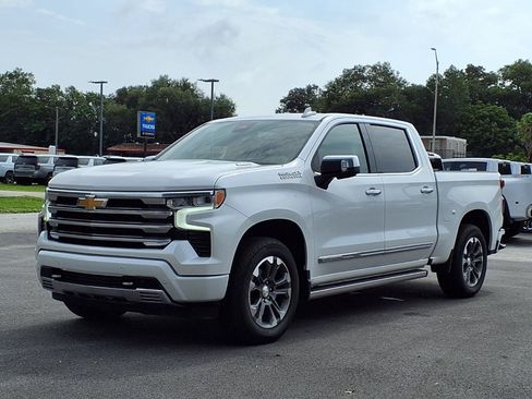 Certified 2024 Chevrolet Silverado 1500 High Country w/ Z71 Off-Road Package AWD/4WD image 27