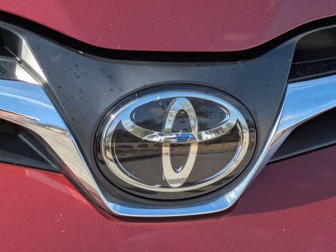 Used 2020 Toyota Sienna LE image 13