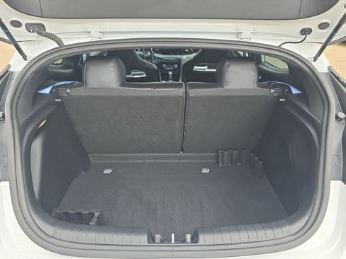 Used 2022 Hyundai Veloster N FWD image 12
