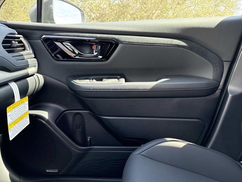 New 2026 Subaru Forester Limited AWD/4WD image 27