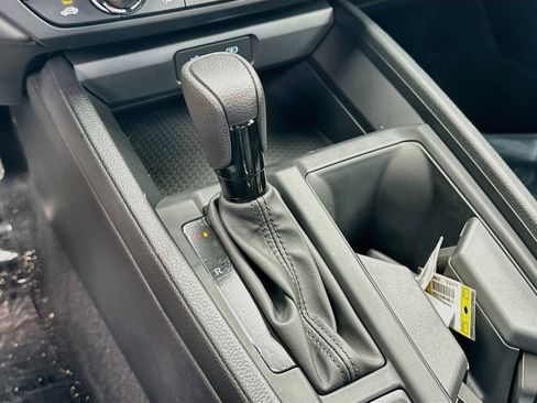 Used 2025 Honda Accord SE image 16