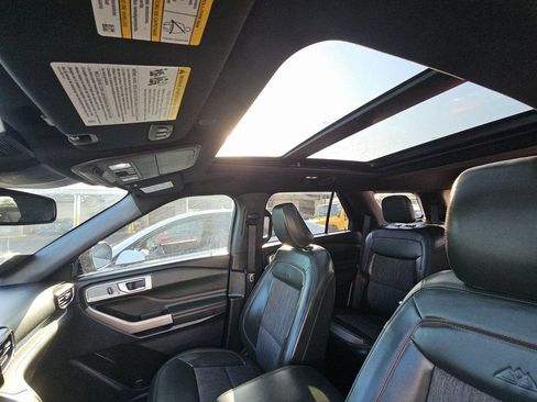 Used 2022 Ford Explorer Timberline w/ Timberline Technology Package image 5