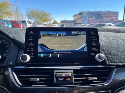 Used 2022 Honda Accord Sport image 17