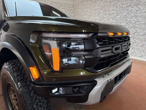 Used 2024 Ford F150 Raptor image 9