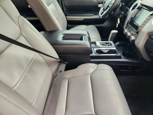 Used 2021 Toyota Tundra SR5 w/ SR5 Leather Package RWD image 19