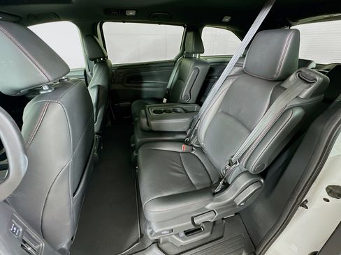 Used 2025 Honda Odyssey Sport-L image 28