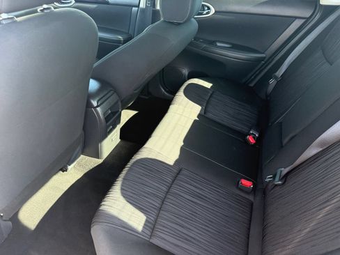 Used 2019 Nissan Sentra SV FWD image 25