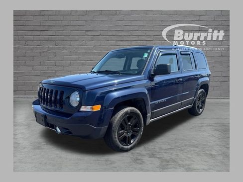 Used 2017 Jeep Patriot High Altitude AWD/4WD image 1
