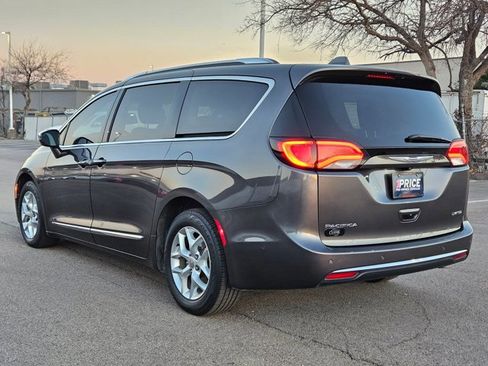 Used 2020 Chrysler Pacifica Limited w/ Advanced Safetytec Group image 7
