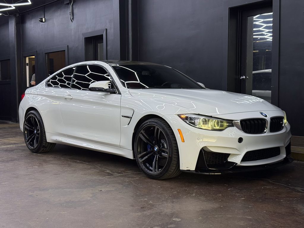 Used 2018 BMW M4 Coupe RWD image 11