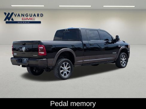 Used 2024 RAM 2500 Limited w/ Towing Technology Group AWD/4WD image 7
