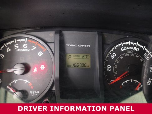 Used 2017 Toyota Tacoma SR w/ Tow Package image 10