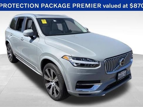 Used 2025 Volvo XC90 T8 Plus w/ Protection Package Premier AWD/4WD image 2