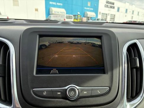 Used 2019 Chevrolet Equinox LT w/ Driver Convenience Package image 32