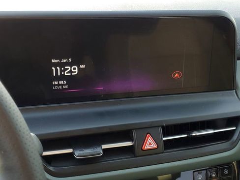 Used 2024 Kia Seltos SX image 22