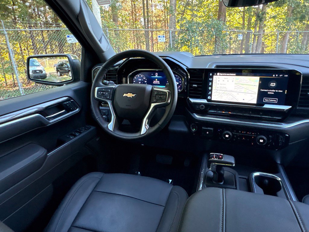 Used 2026 Chevrolet Silverado 1500 LTZ w/ Technology Package AWD/4WD image 8