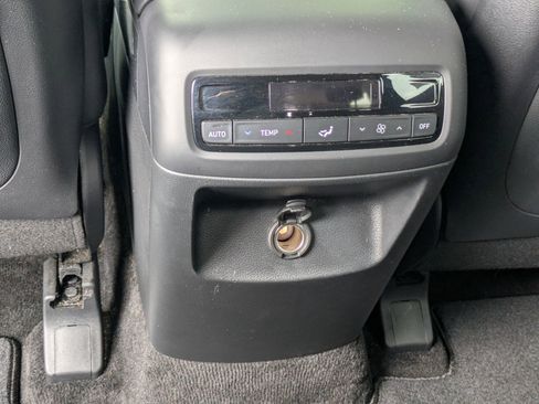 Used 2025 Hyundai Palisade SEL FWD image 29