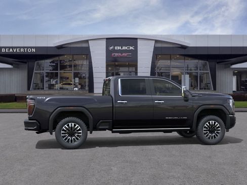 New 2026 GMC Sierra 3500 Denali Ultimate AWD/4WD image 5
