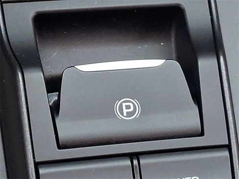 Used 2020 Hyundai Tucson Limited image 25