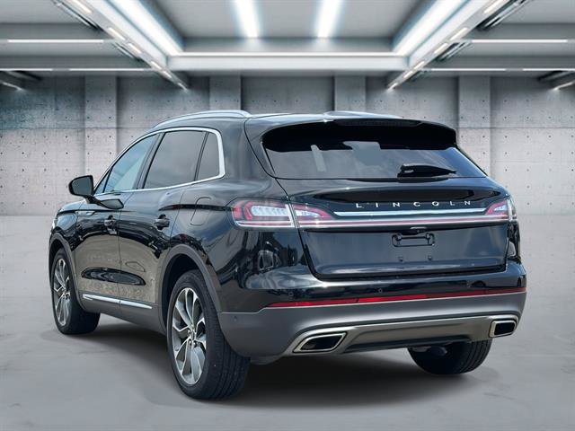 Used 2022 Lincoln Nautilus Reserve AWD/4WD image 6