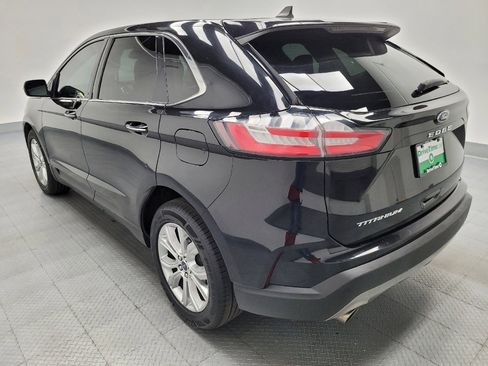 Used 2021 Ford Edge Titanium FWD image 3