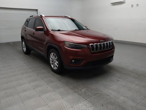 Used 2019 Jeep Cherokee Latitude w/ Popular Appearance Group FWD image 13