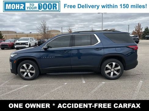 Used 2022 Chevrolet Traverse LT w/ LT Premium Package image 4