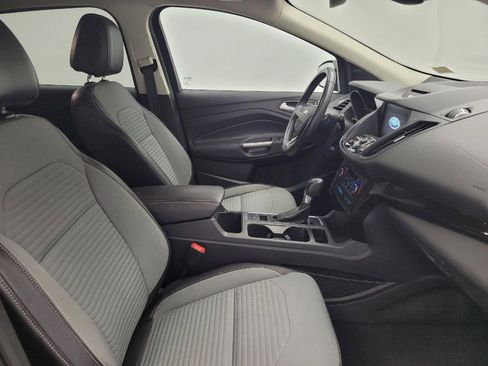 Used 2017 Ford Escape Titanium image 21