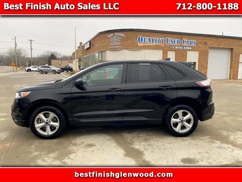 Used 2017 Ford Edge SE image 1