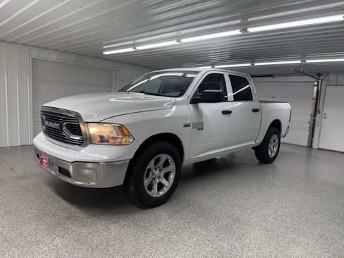 Used 2019 RAM 1500 Tradesman w/ Chrome Plus Package AWD/4WD image 3