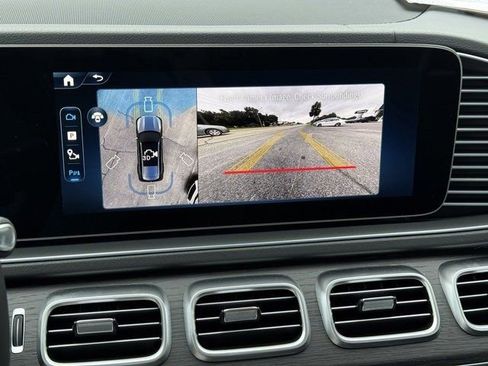 New 2025 Mercedes-Benz GLS 450 4MATIC image 30