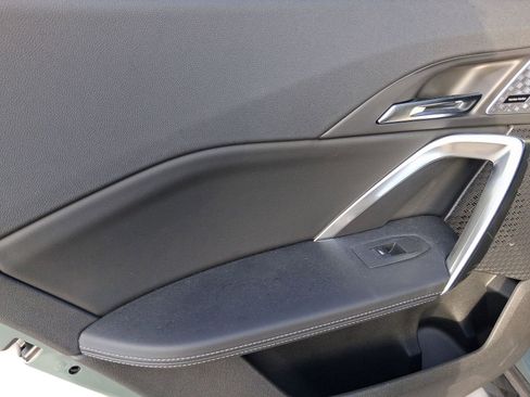 Used 2025 BMW X2 xDrive28i w/ Premium Package image 27