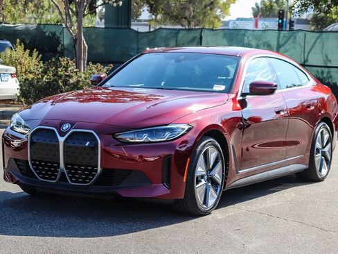 Certified 2023 BMW i4 eDrive35 RWD image 3