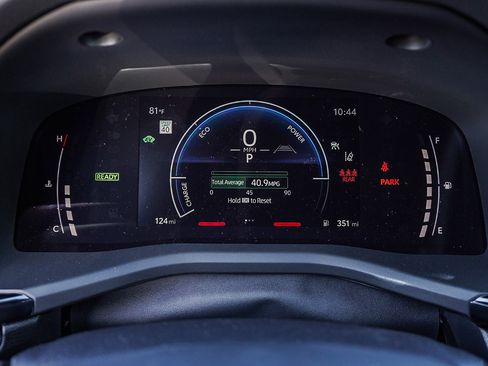 New 2026 Toyota Camry SE image 24