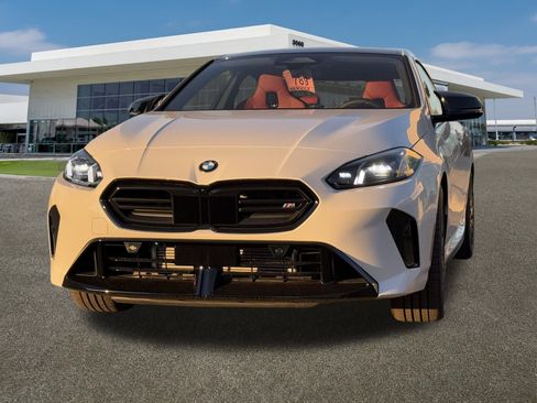 New 2026 BMW M235i xDrive image 4