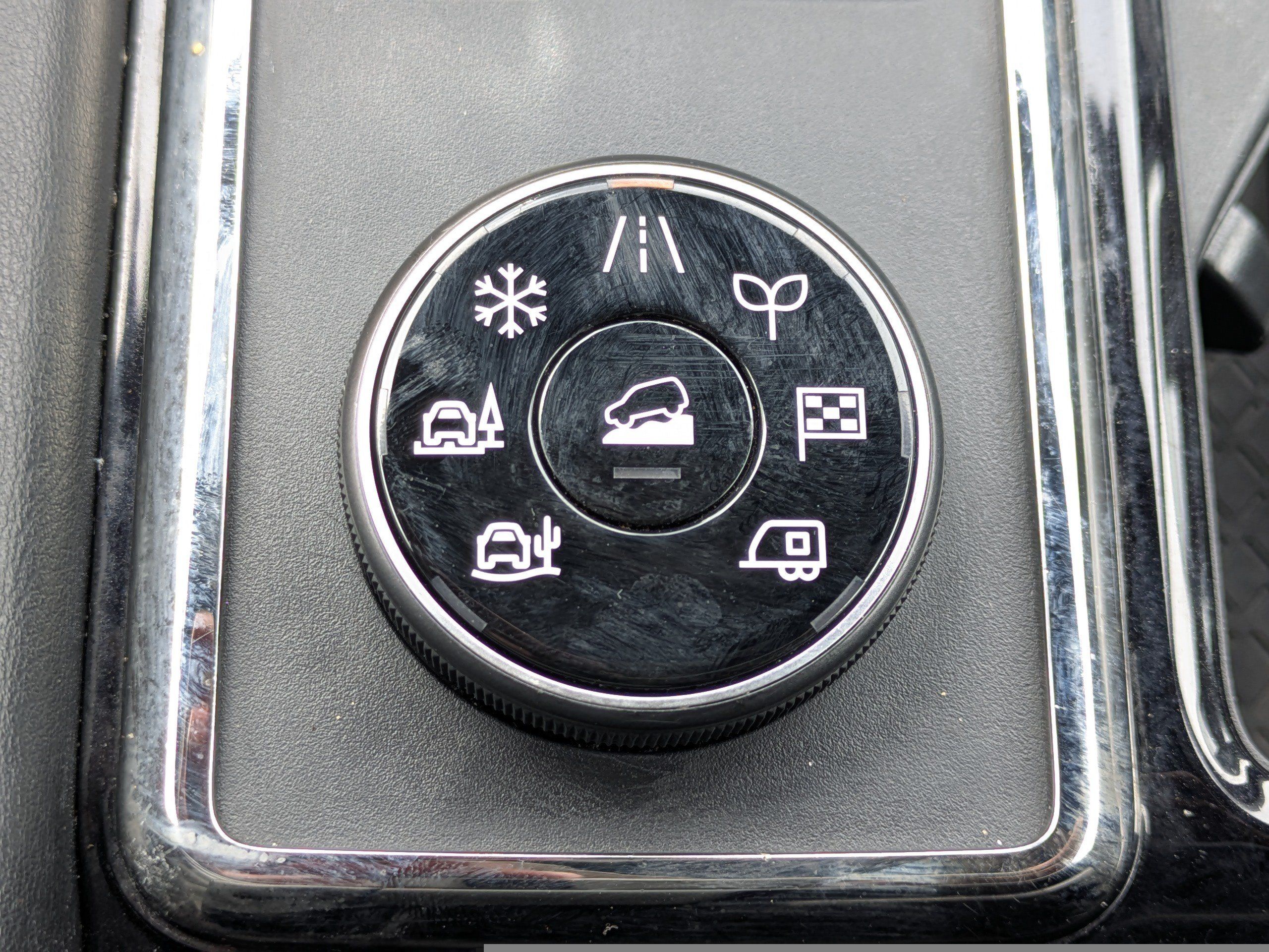 Used 2024 Nissan Pathfinder Rock Creek AWD/4WD image 30