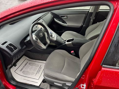 Used 2013 Toyota Prius Two FWD image 20