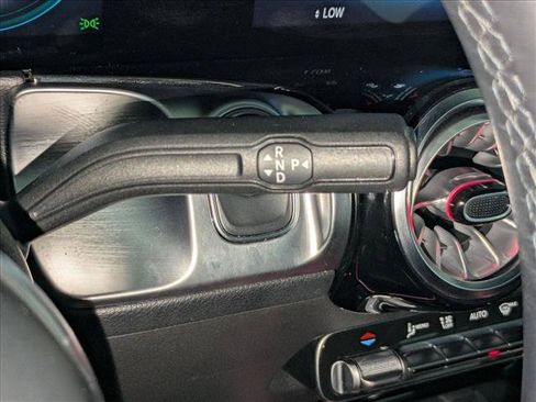 Certified 2022 Mercedes-Benz EQB 350 4MATIC image 12