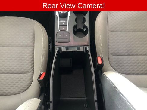 Used 2022 Ford Escape SE w/ Cold Weather Package AWD/4WD image 9