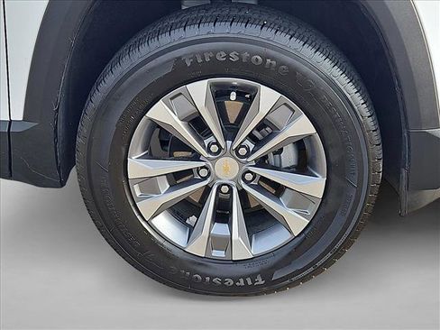 Certified 2025 Chevrolet Equinox LT w/ Convenience Package II image 23