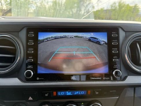 Used 2023 Toyota Tacoma TRD Off-Road w/ TRD Premium Off Road Package AWD/4WD image 14