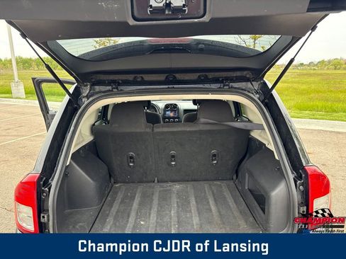 Used 2012 Jeep Compass Latitude AWD/4WD image 17
