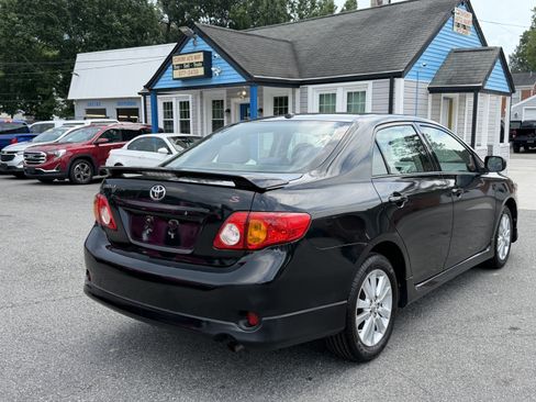 Used 2010 Toyota Corolla S FWD image 7