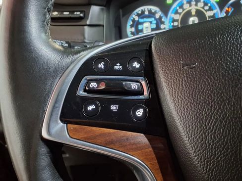 Used 2015 Cadillac Escalade Premium AWD/4WD image 27