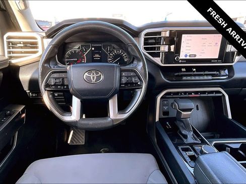Used 2022 Toyota Tundra SR5 image 9