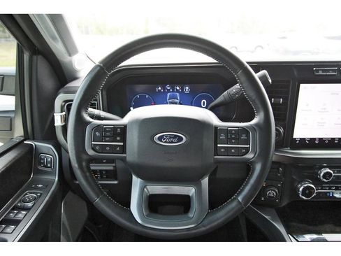 Used 2024 Ford F250 Lariat w/ Lariat Ultimate Package image 14