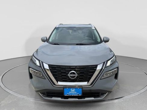 Used 2023 Nissan Rogue SL AWD/4WD image 10