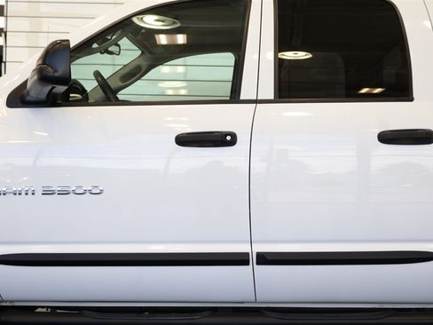 Used 2005 Dodge Ram 3500 Truck SLT w/ Quad Cab Big Horn Value Group AWD/4WD image 27