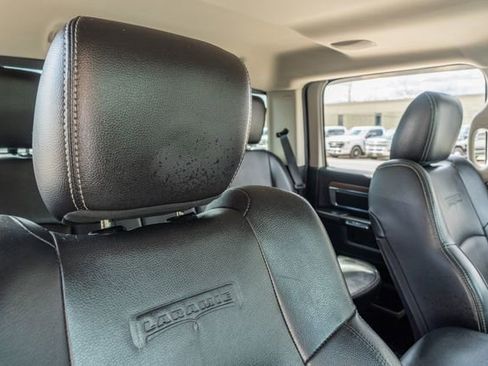 Used 2016 RAM 1500 Laramie w/ Convenience Group image 48